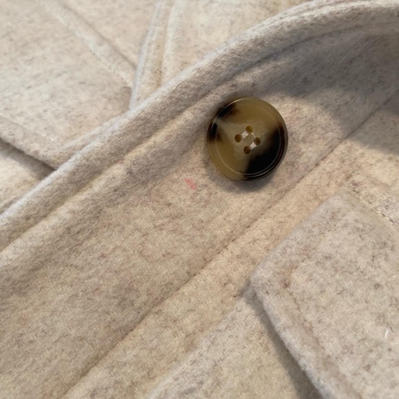 Line&Dot Heavy Shacket - Picture 7 of 7